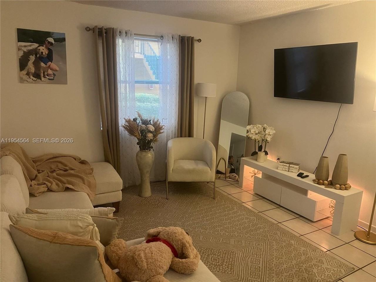 526 Nw 114th Ave #103 - Photo 5 of 50