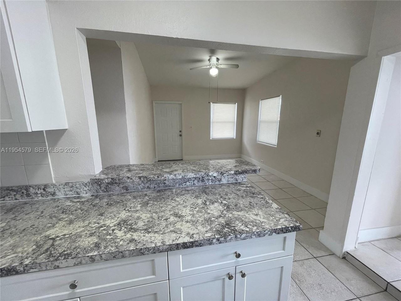 15901 W Bunche Park Dr #15901 - Photo 5 of 16