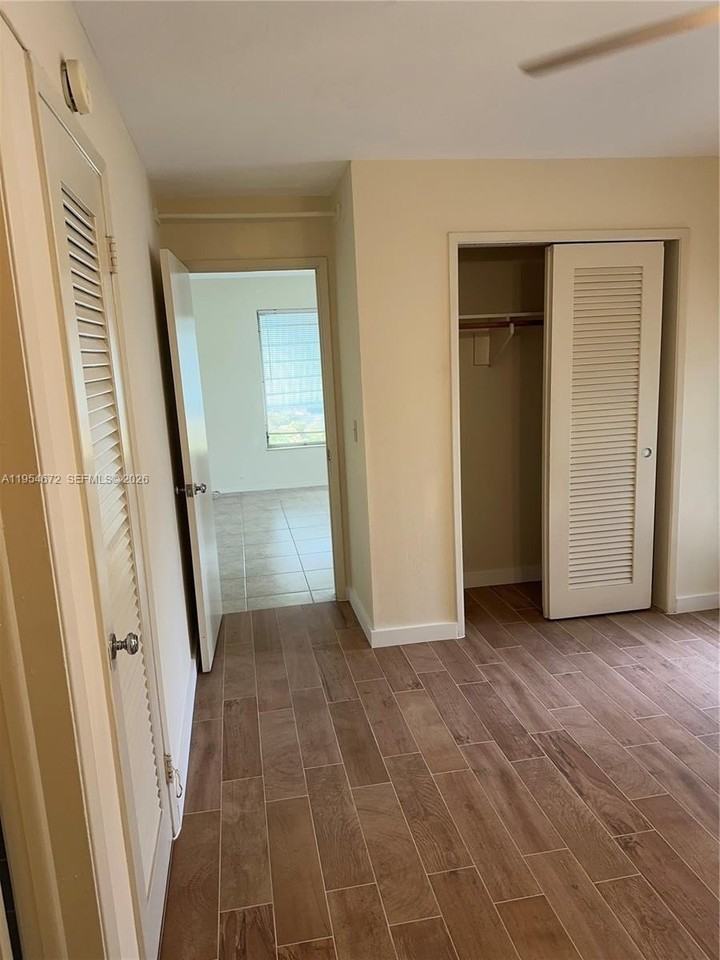 2301 Ne 2nd St #1-8 - Photo 7 of 16