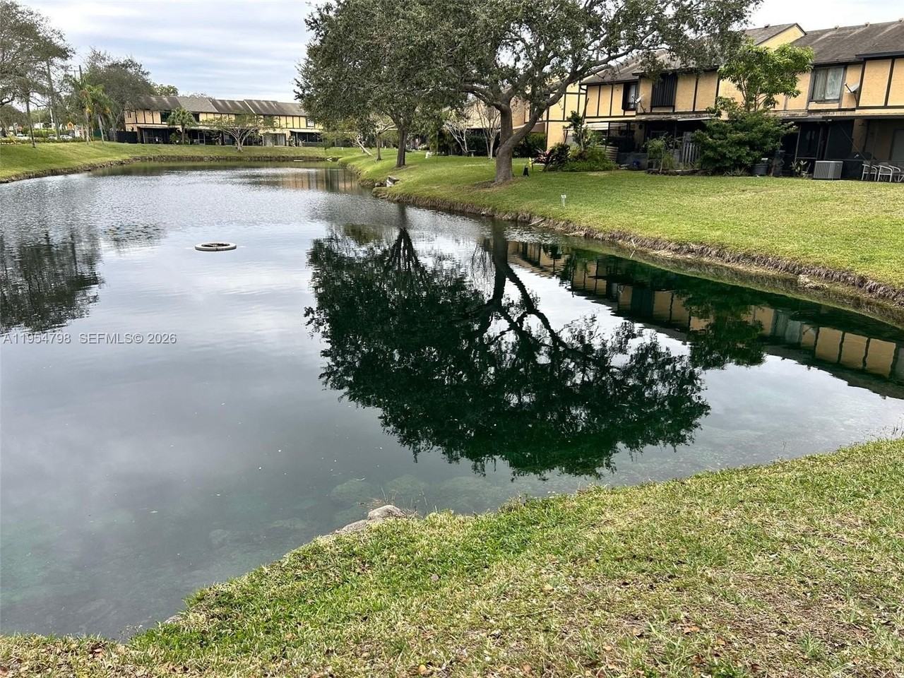 9225 Nw 49th Pl #9225 - Photo 6 of 12