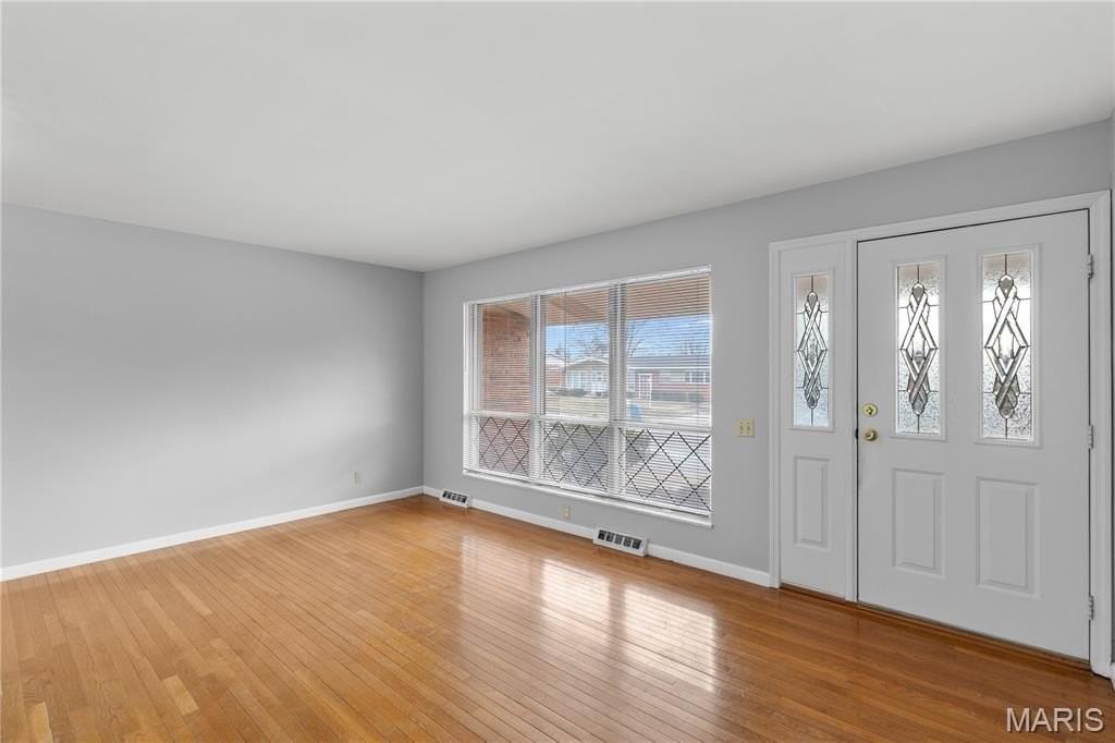 4645 Tauneybrook Dr - Photo 3 of 27