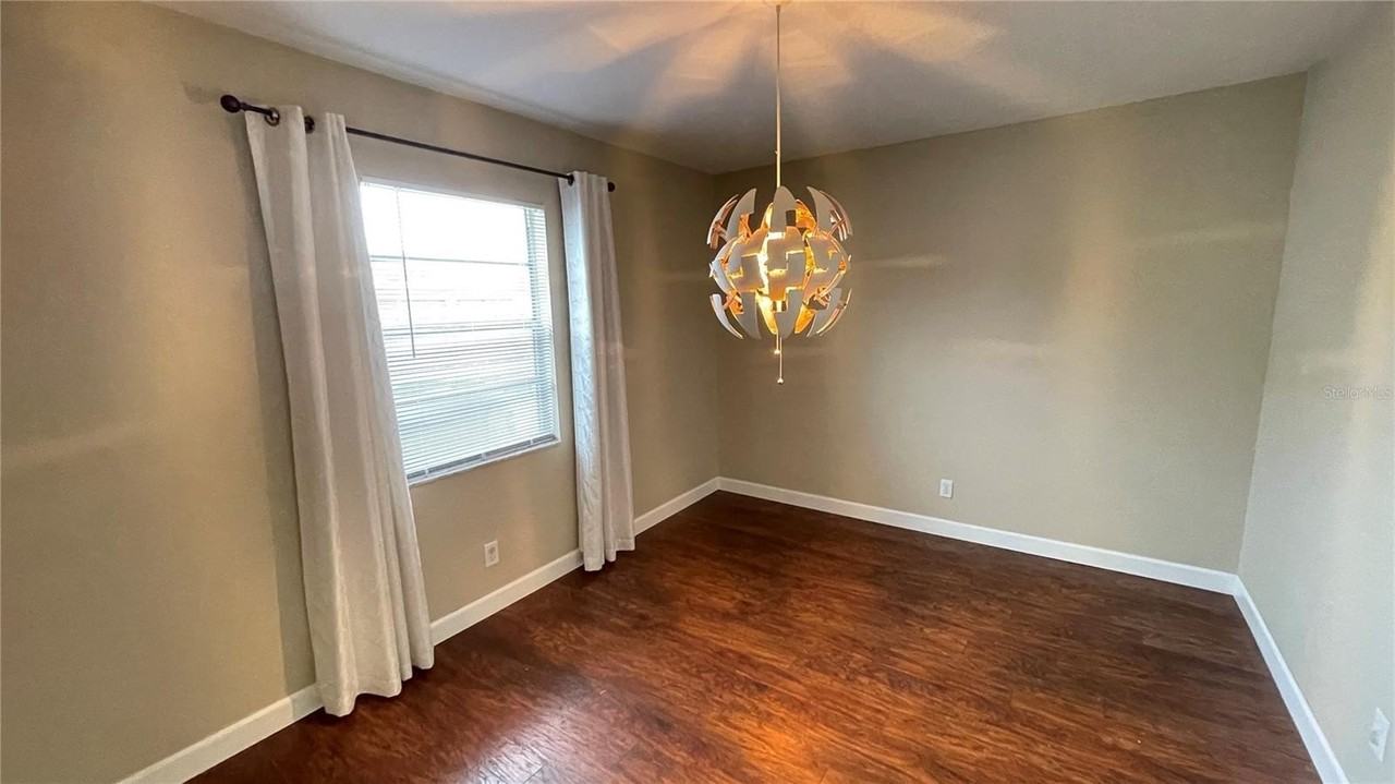 6004 12th Ave W - Photo 6 of 33