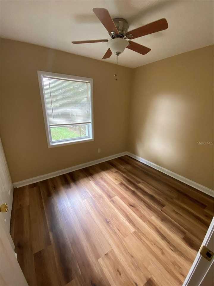 1059 Seminole St - Photo 7 of 9