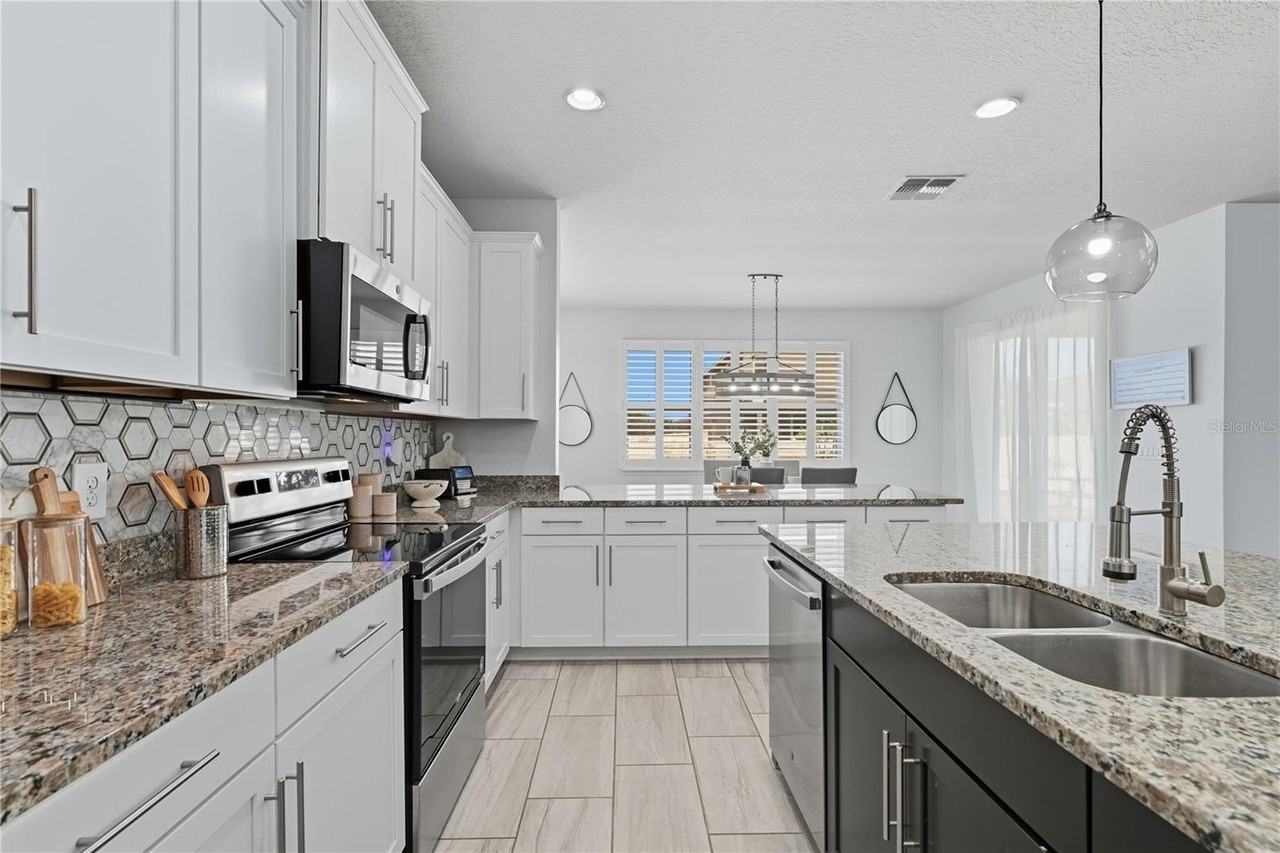 133 Whirlaway Dr - Photo 7 of 31