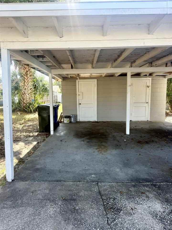 822 Ariana St - Photo 3 of 11