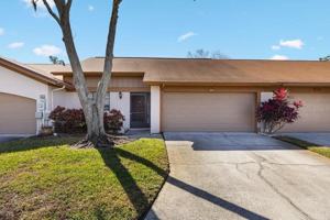 featured image of 4071 Shoreside Cir