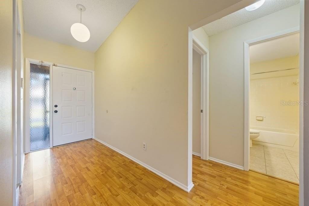 4071 Shoreside Cir - Photo 3 of 24