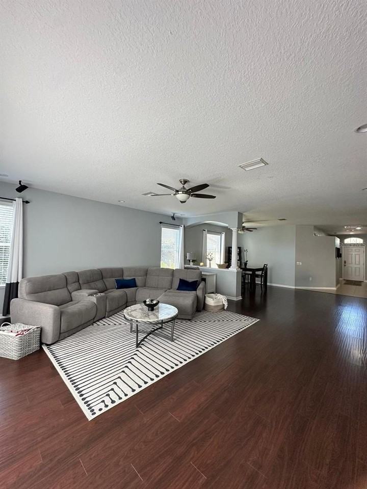 32029 Garden Alcove Loop - Photo 2 of 7