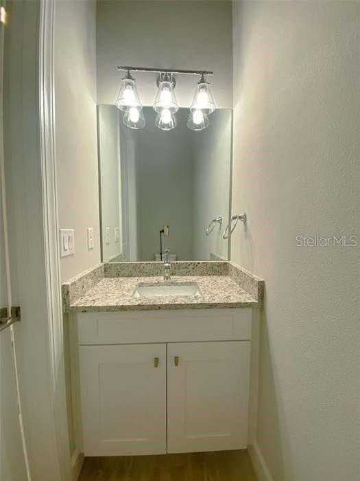 3904 W Everett St #2 - Photo 3 of 21