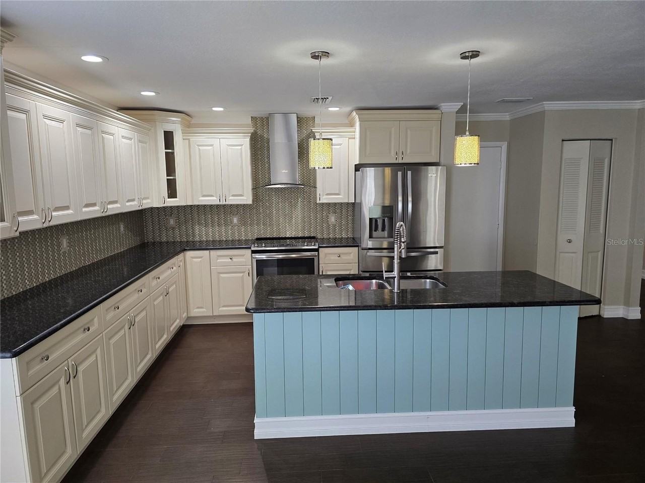 2342 Willow Tree Trl - Photo 7 of 28