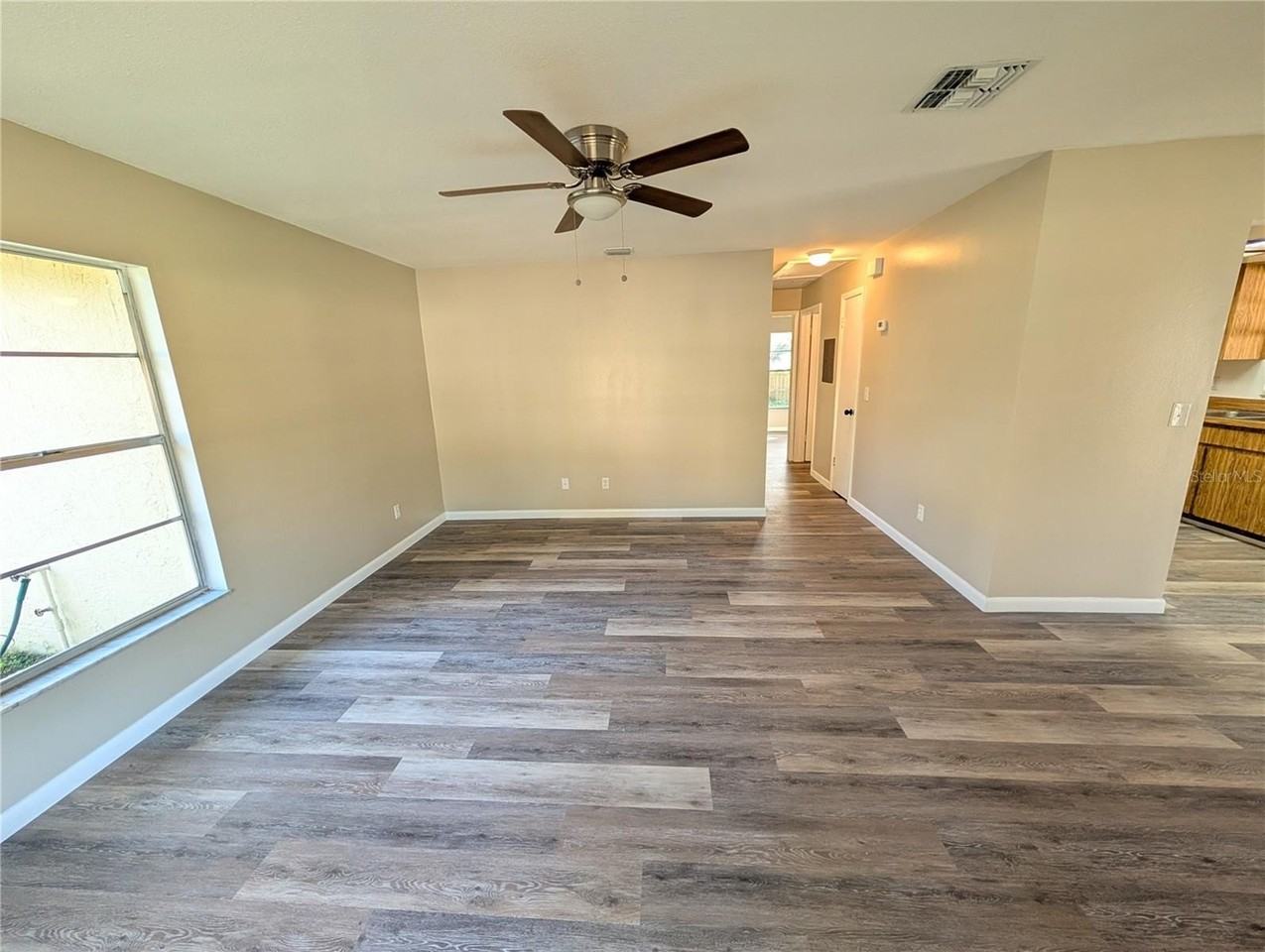 11513 Valencia Dr #A - Photo 6 of 20