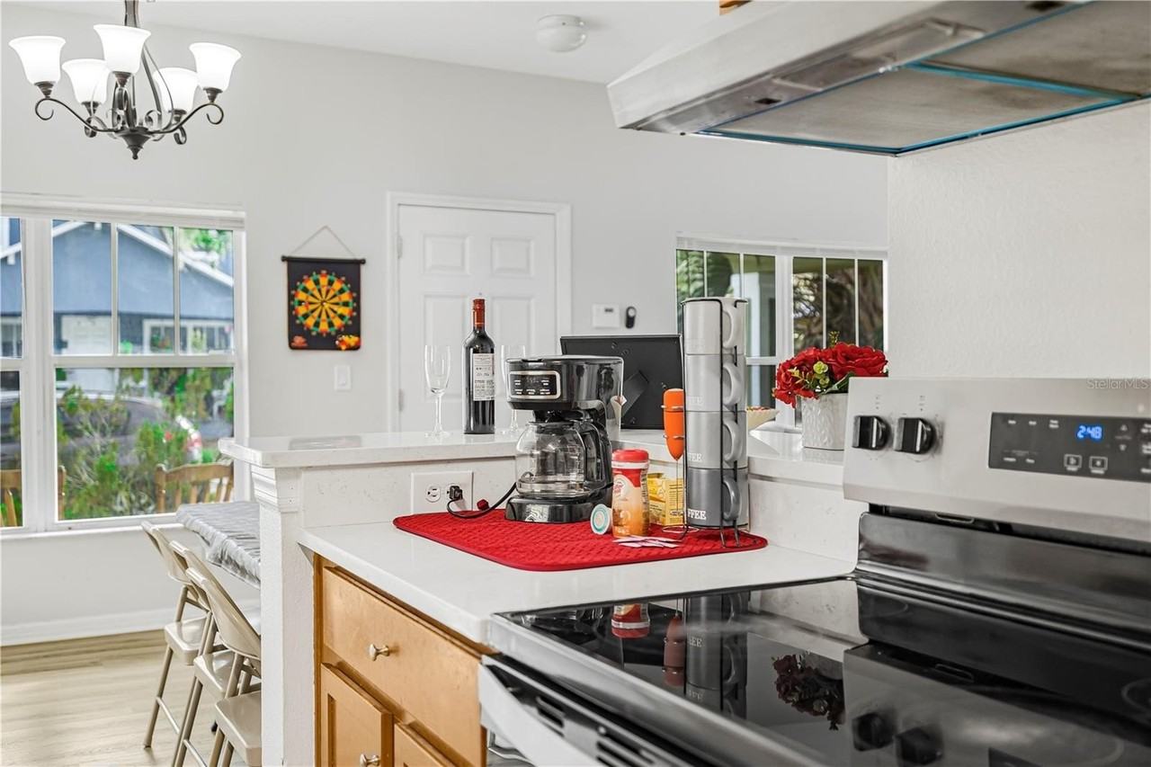 318 E Patterson St - Photo 6 of 24