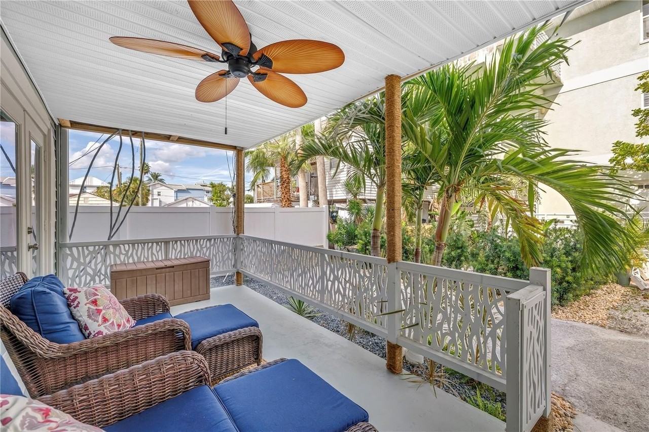 134 86th Ter #201 - Photo 7 of 31