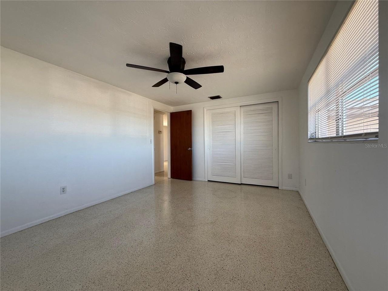 3838 Beechwood Dr - Photo 7 of 16