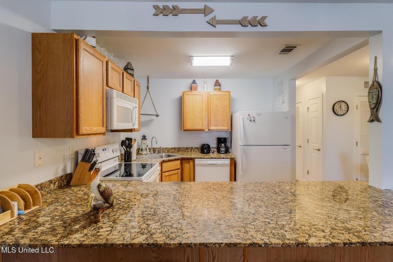 1664 Beach Blvd Lot 170 - Photo 5 of 14