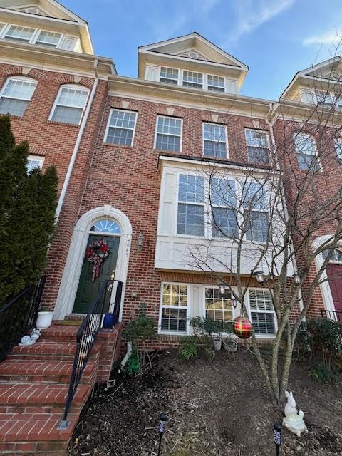 8043 Reserve Way - Photo 3 of 50