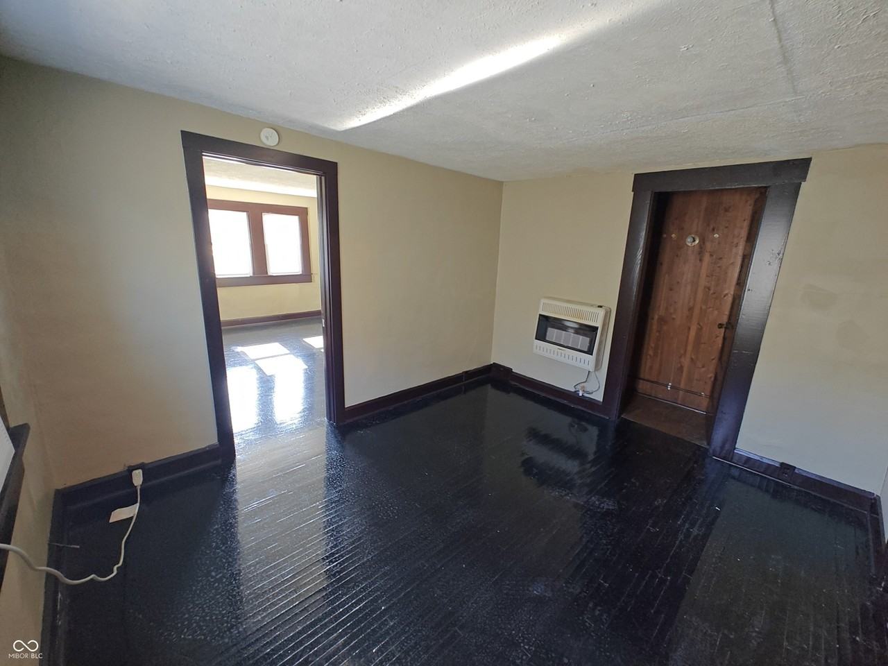 202 E Taylor St #3 - Photo 6 of 15