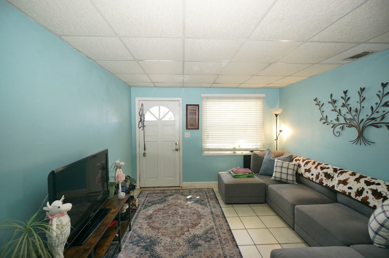 3716 N 52nd St - Photo 2 of 21