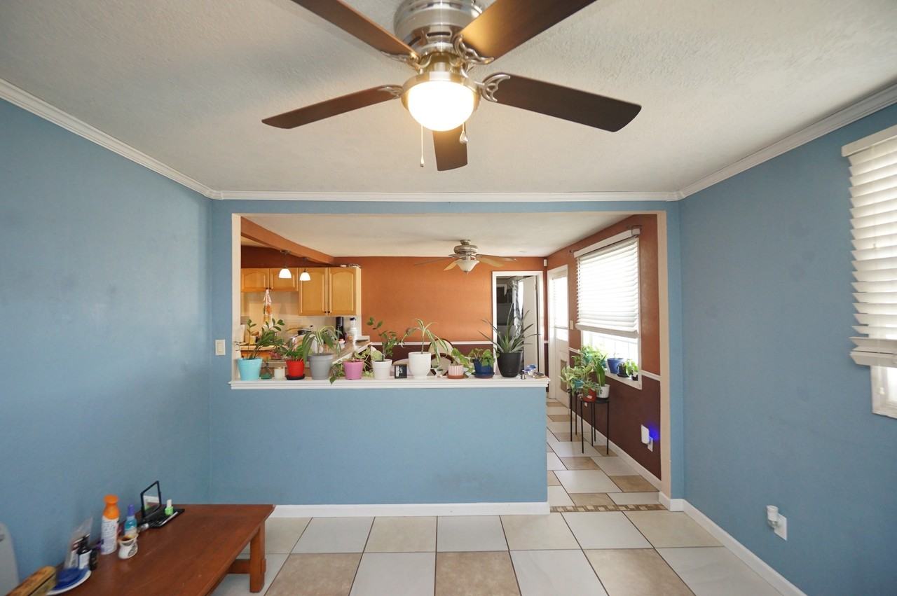 3716 N 52nd St - Photo 5 of 21