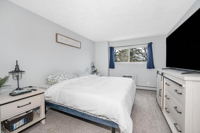 210 Brook Village Rd - Photo 6 of 9