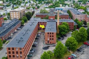 featured image of 470 Silver St