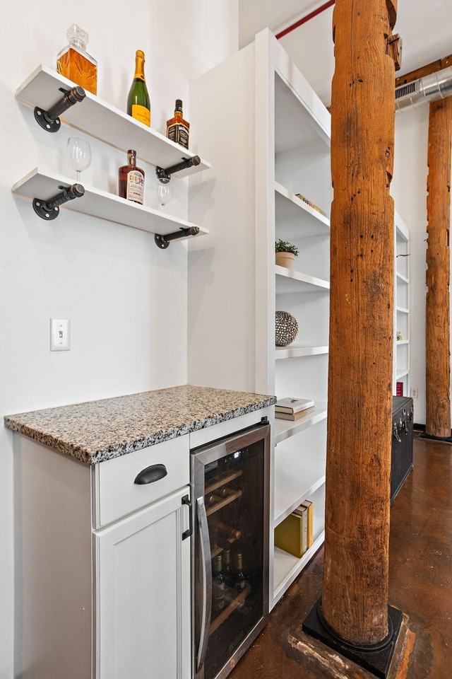 1350 Rosa L Parks Blvd - Photo 6 of 19