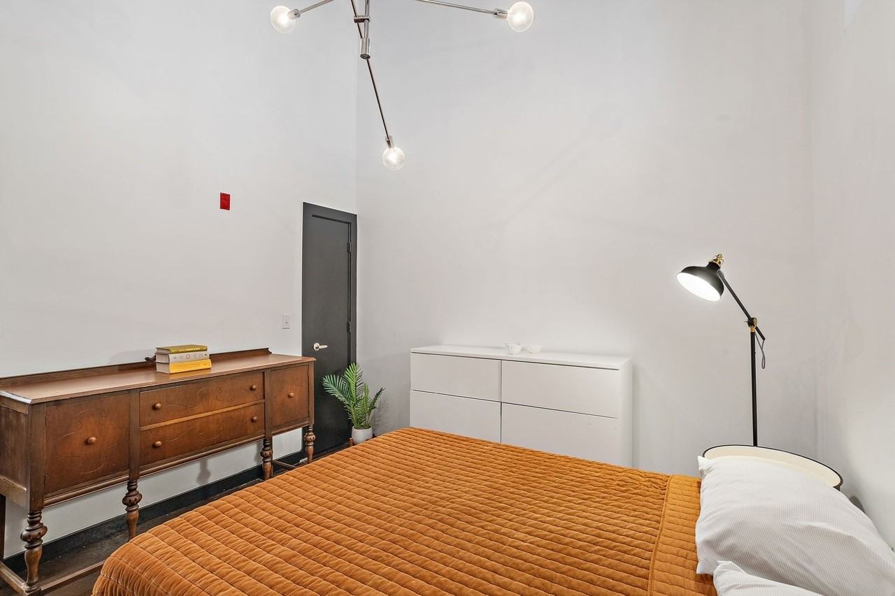 1350 Rosa L Parks Blvd - Photo 7 of 19