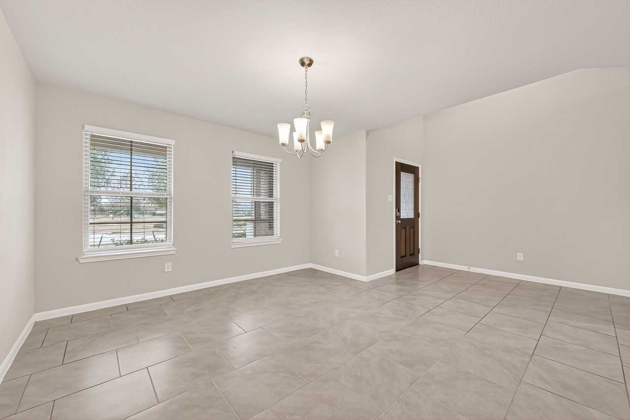 18343 Stablewood Manor Trl - Photo 5 of 46