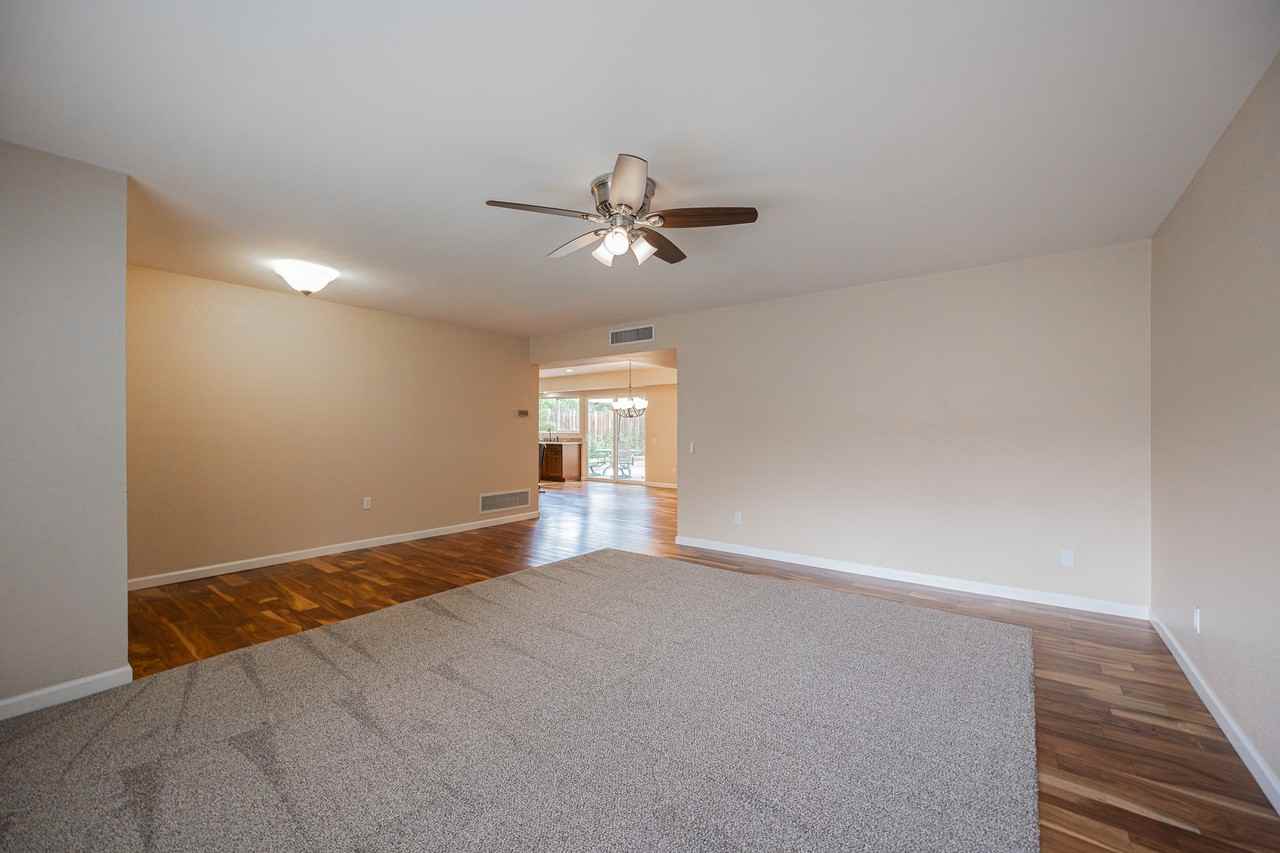 1610 E Windjammer Way - Photo 7 of 30