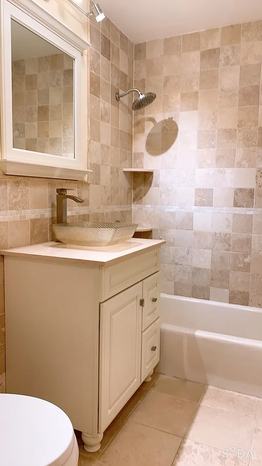 3086 31st St #3A - Photo 6 of 11