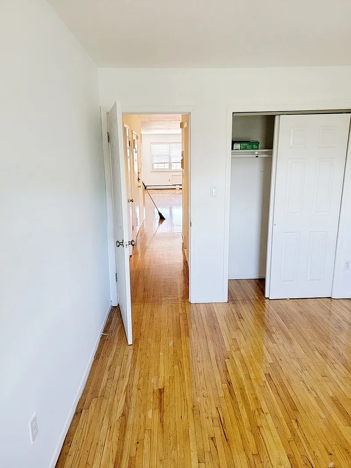 5825 75th St #3 - Photo 3 of 10