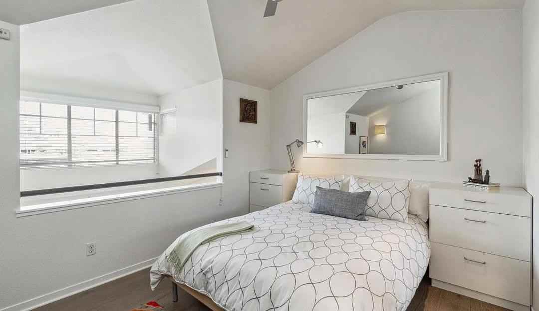 342 Hayes St #M - Photo 7 of 14