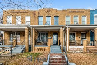 2302 E St Ne - Photo 1 of 1