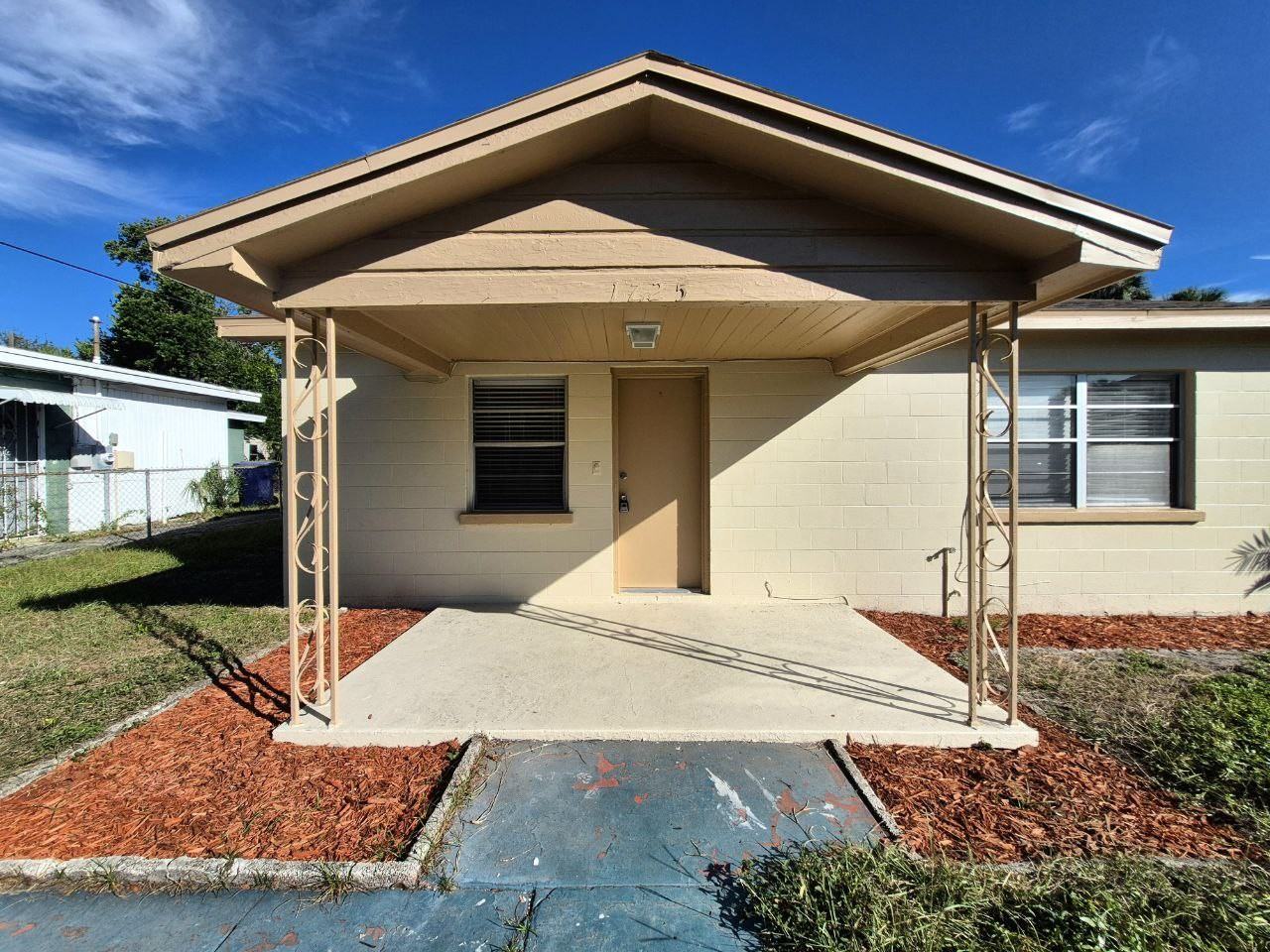 1725 W Arch St - Photo 4 of 29