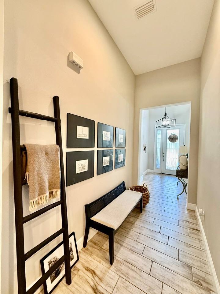 4035 Maurice Ave - Photo 5 of 41