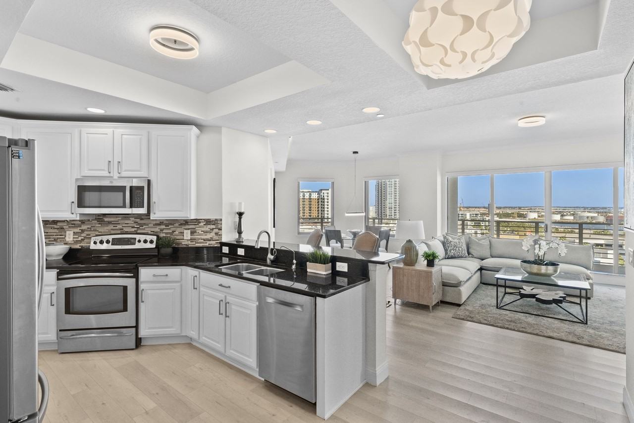 449 S 12th St #1101 - Photo 4 of 50