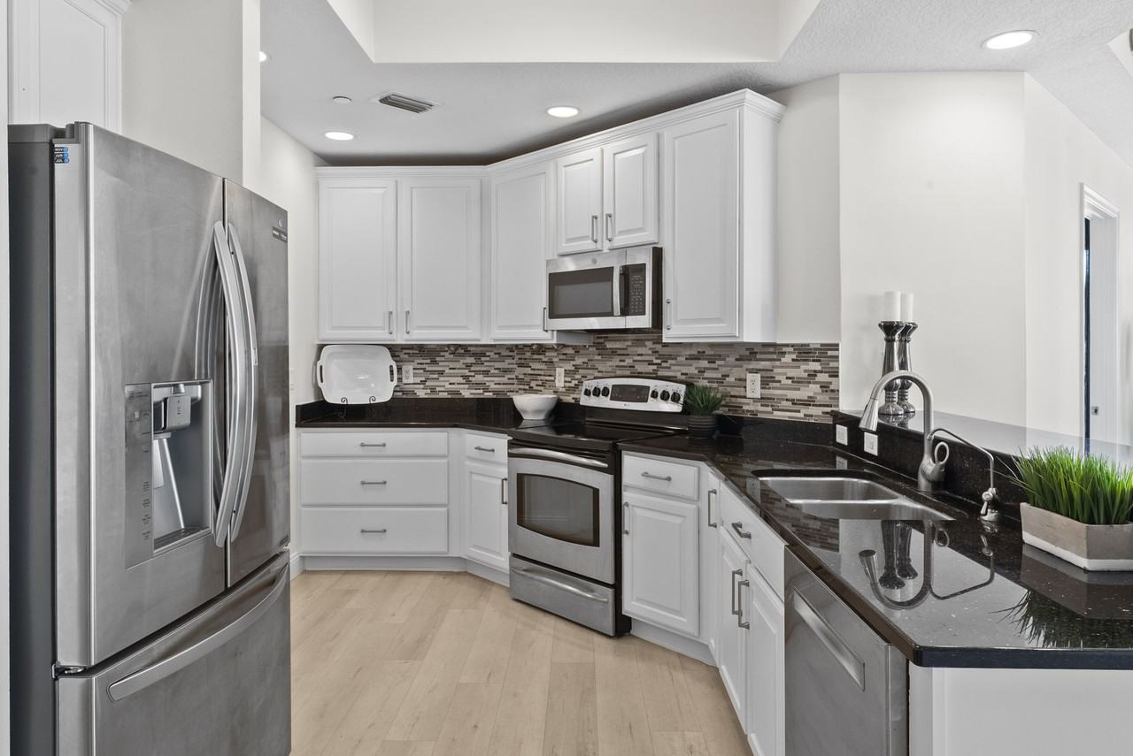 449 S 12th St #1101 - Photo 5 of 50