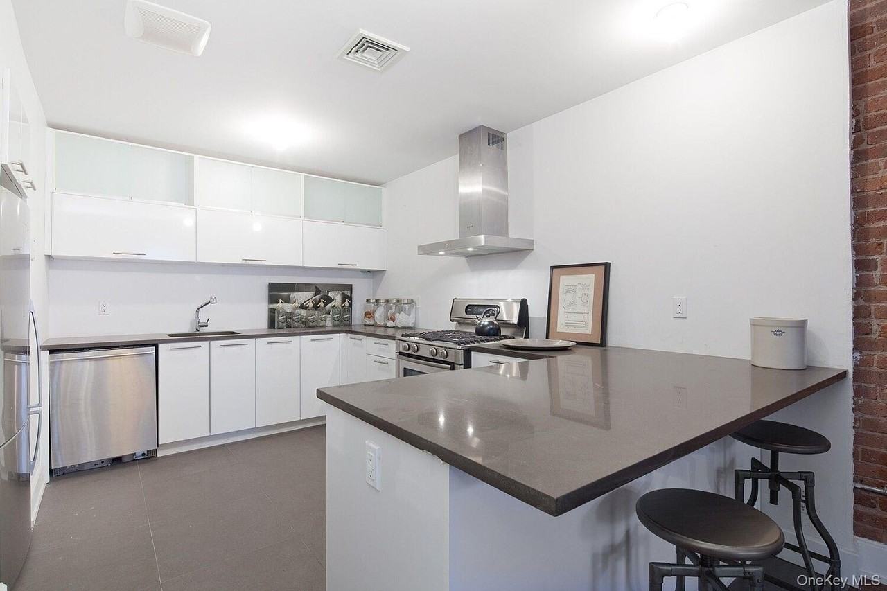 66 N 1st St Apt 3a #3A - Photo 4 of 7