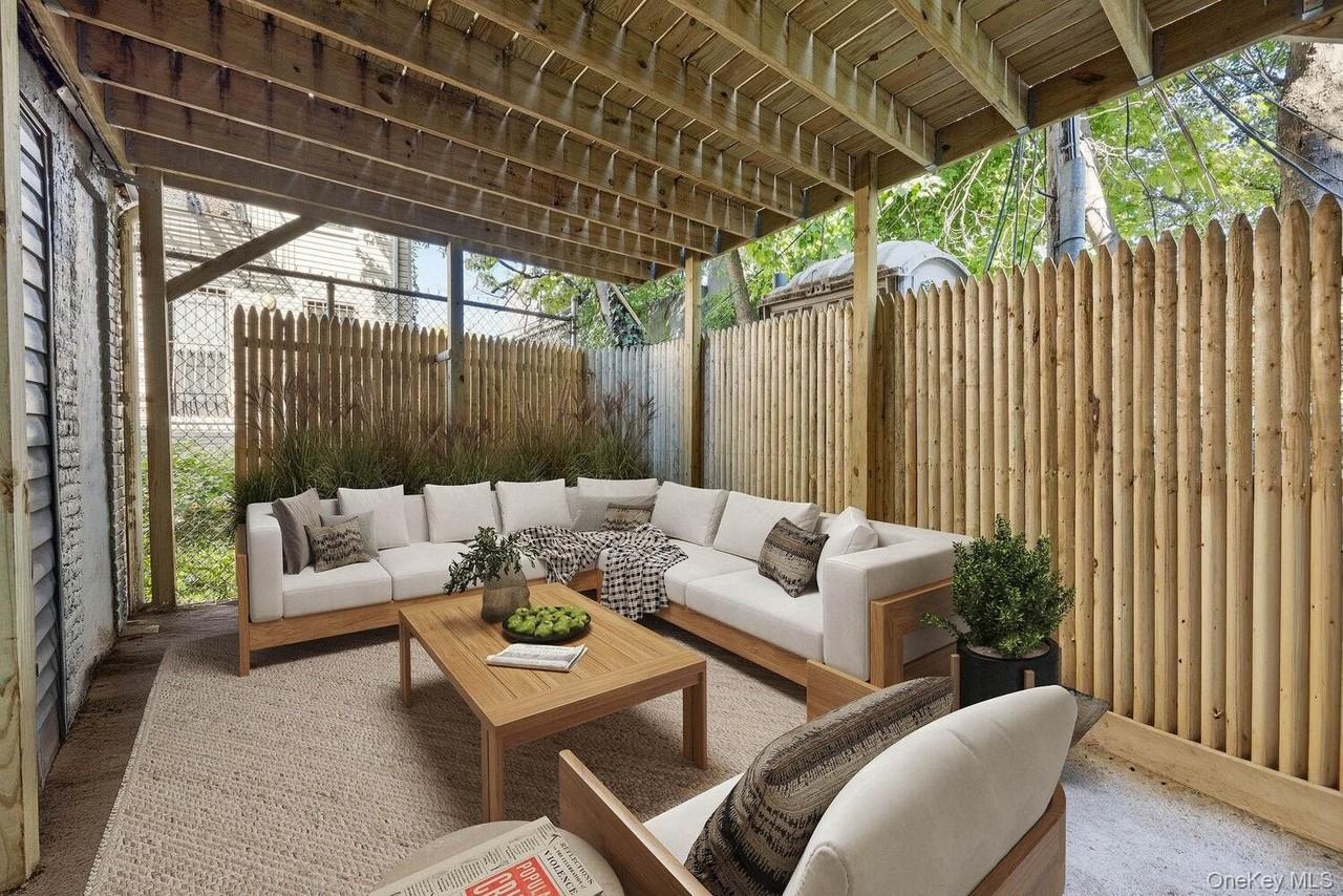 9 KANE Place unit: Gdn #GDN - Photo 6 of 7