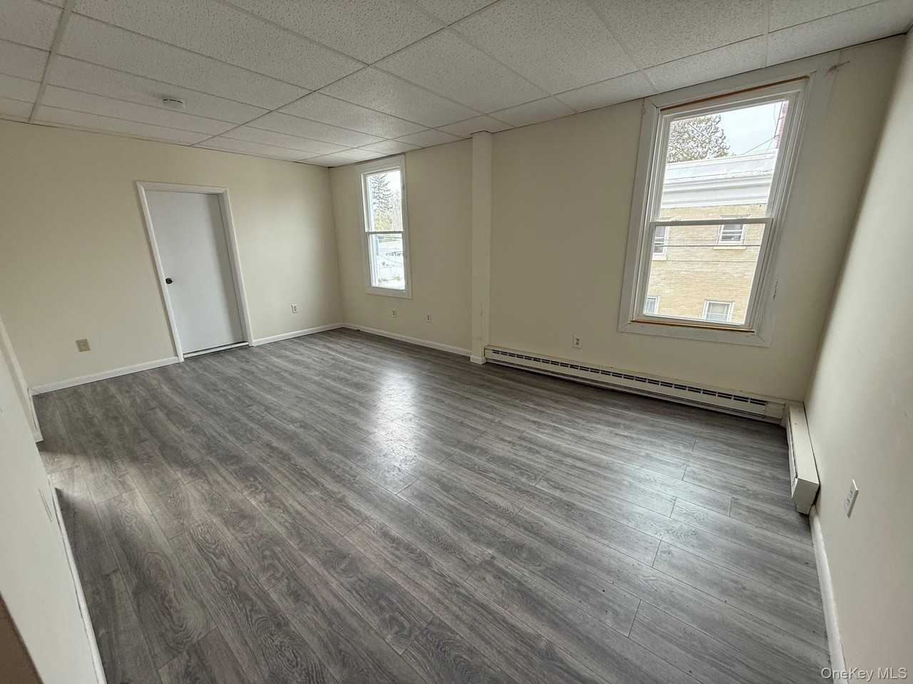 247 Hudson St Apt 3 #3