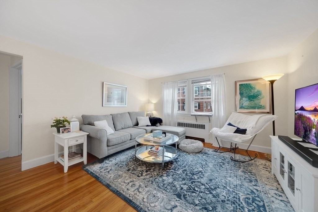 926 Massachusetts Ave Apt 3 #3 - Photo 2 of 17