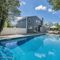featured image of 11431145 Roe Ave