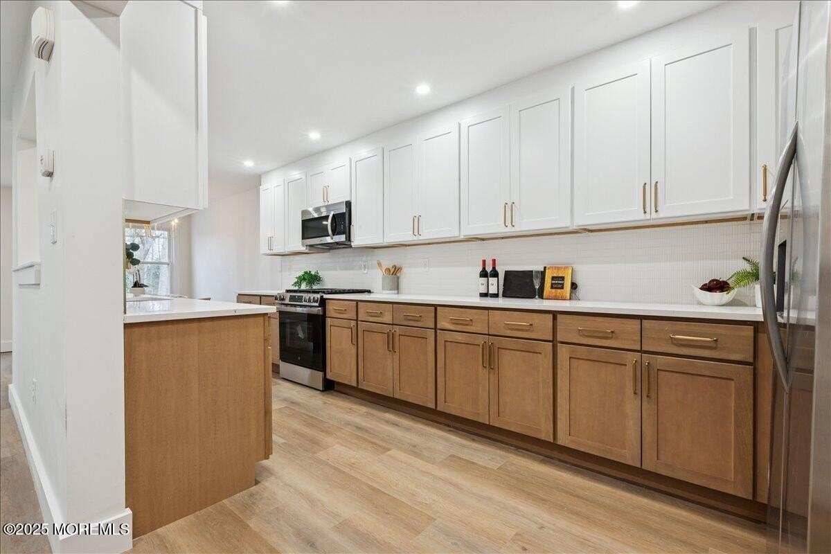 18 Oak Knoll Dr - Photo 5 of 32