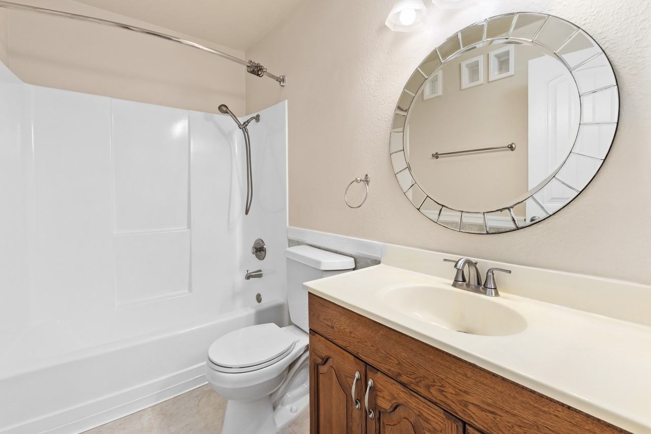 8561 Villa La Jolla Dr - Photo 3 of 4