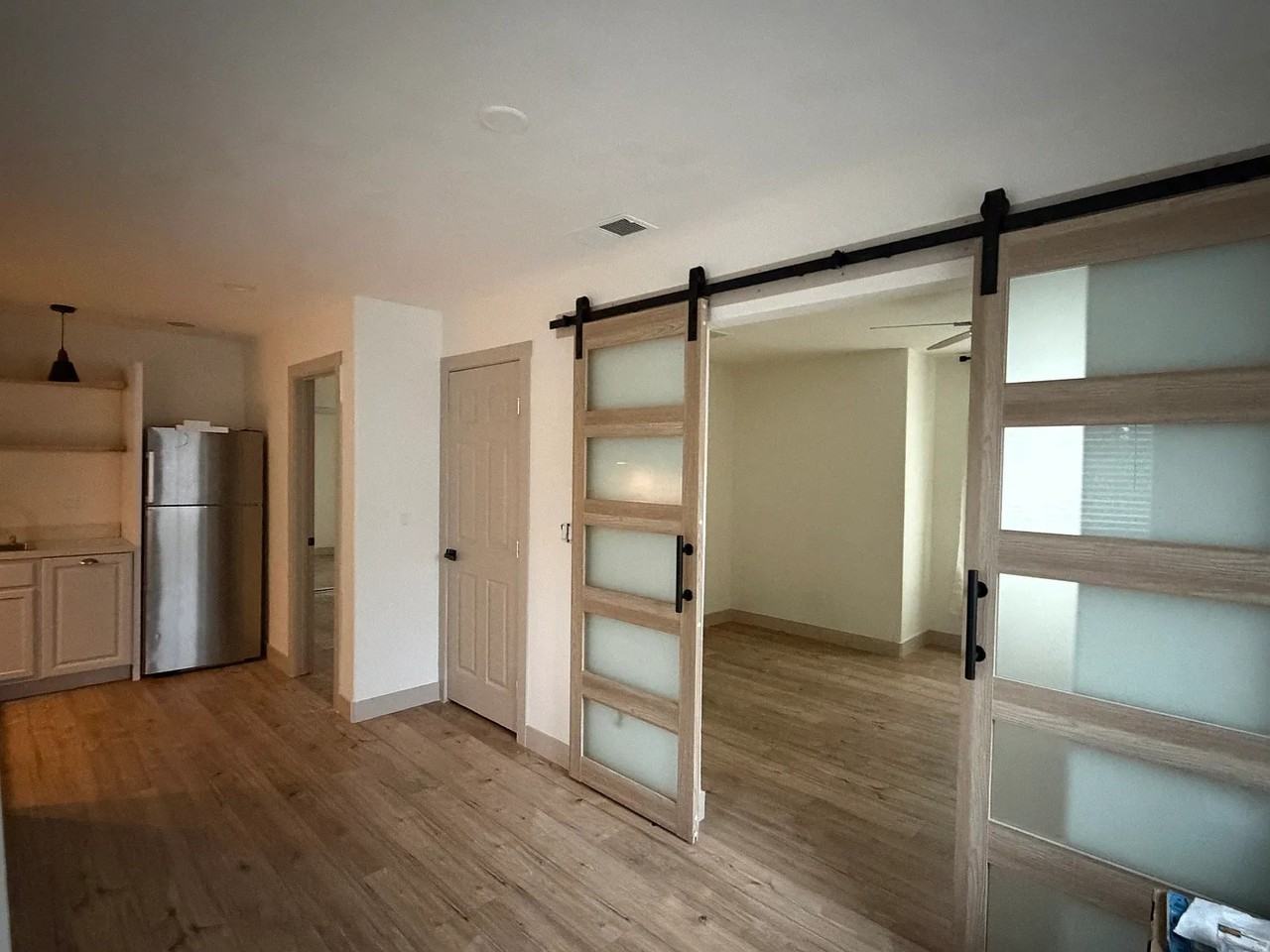 1765 Quincey Ln - Photo 6 of 11