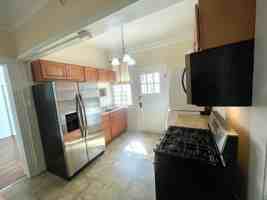 featured image of 1025 Valence St