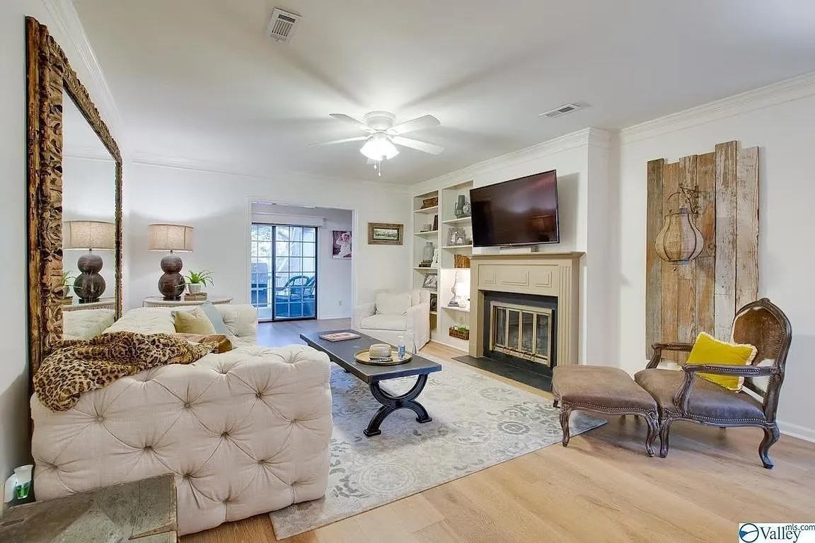 212 Inverness Dr Sw - Photo 6 of 14