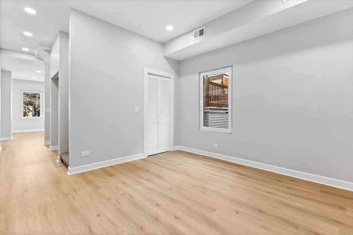 3751 N Clifton Ave Unit Ch-2 #CH2 - Photo 3 of 17