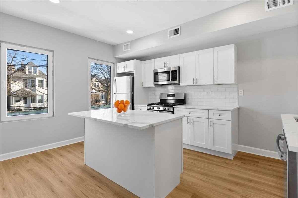 3751 N Clifton Ave Unit Ch-2 #CH2 - Photo 6 of 17