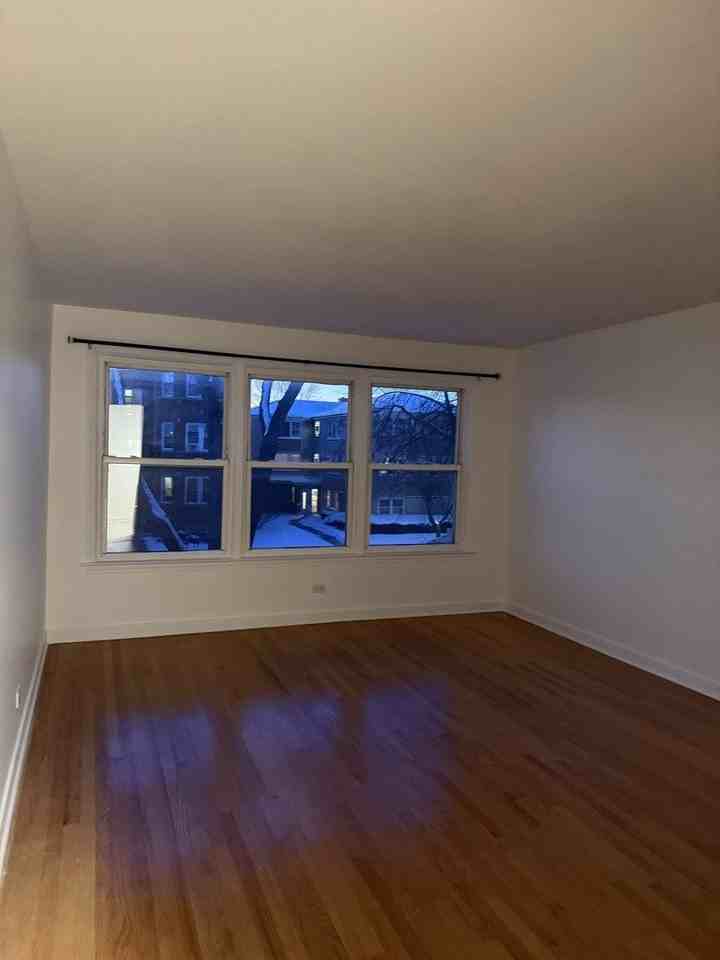 8115 Kilpatrick Ave Unit 3 #3 - Photo 3 of 6